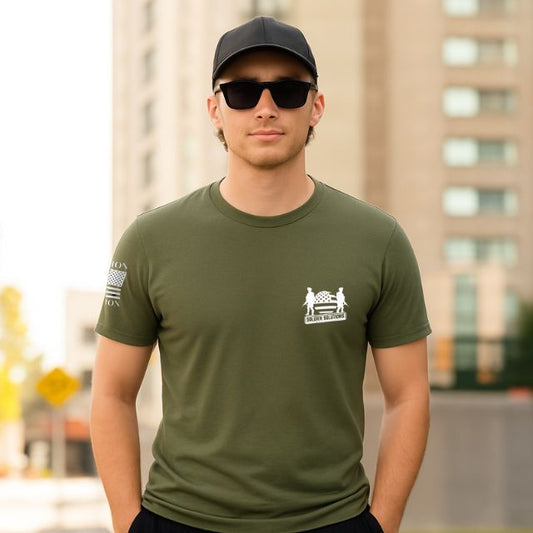 Close-up of We The People script and distressed flag graphic on back of men’s patriotic shirt